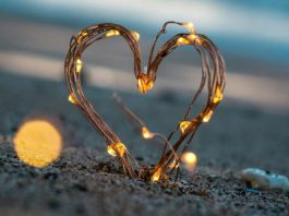 Symbolic-heart-shape- representing-love